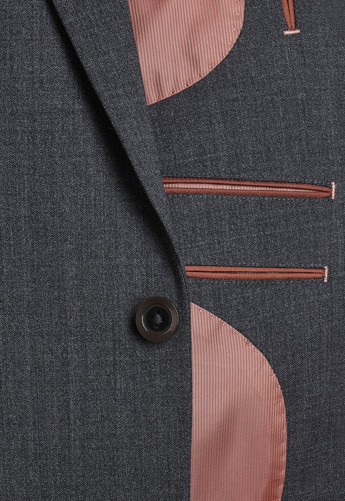 performance-mens-interior-detail_1.jpg